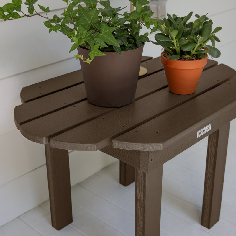 Table d'appoint en plastique Anette, Gland de chêne vieilli