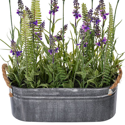 Arrangement de fleurs mélangées en pot