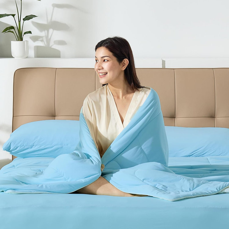 Édredon grand lit Bedtter® 90 po x 90 po pour lit chaud, Édredon très grand, Bleu