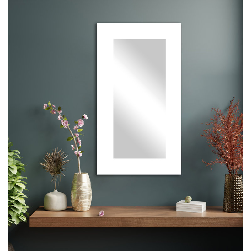 Miroir mural Maci Eileen, 22 po x 33 po, Blanc lustré