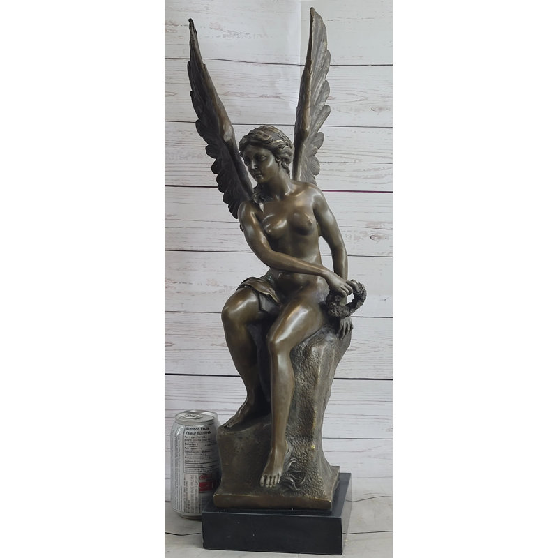Statue signée de la déesse romaine Gustavson