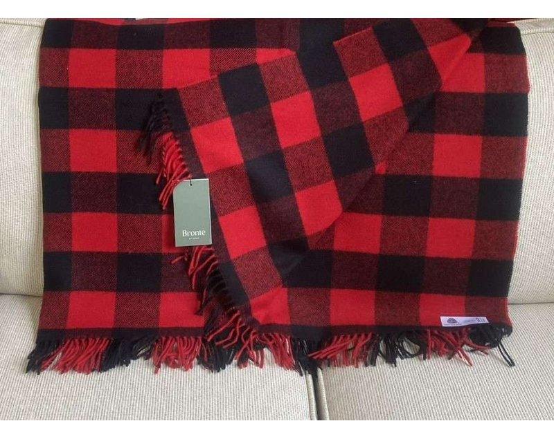 Jeté en laine Shetland, Noir / gris / rouge géométrique