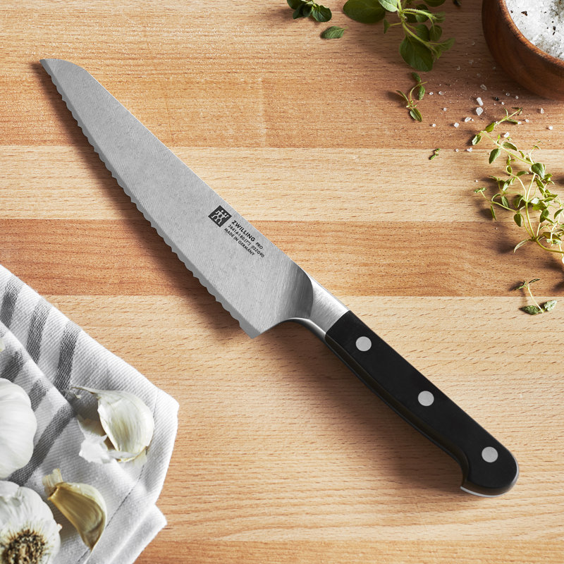 ZWILLING Pro 7.09-Inch Ultimate Bread/Deli Knife