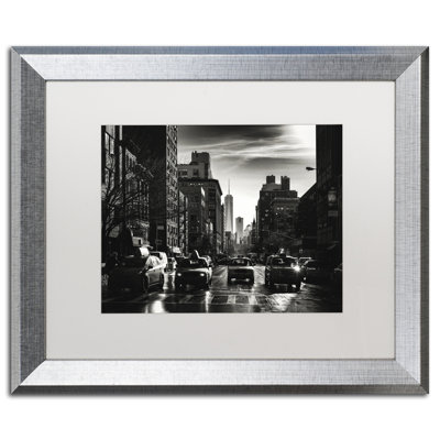 "Gotham Taxi NYC" par Philippe Hugonnard, reproduction de photo encadrée