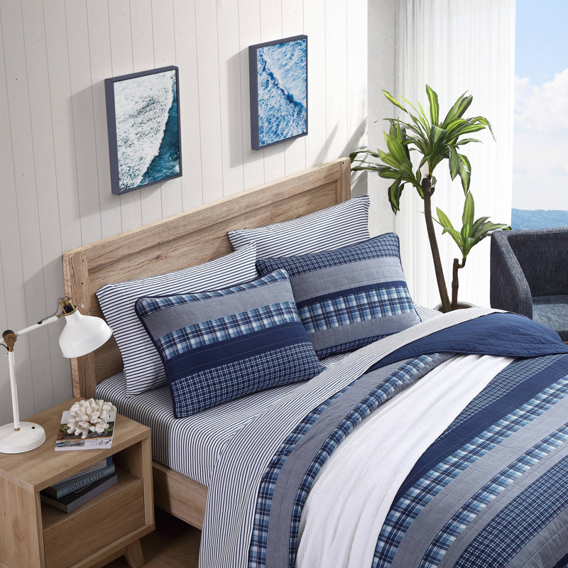 Navy Blue Chambray Solid Reversible Cotton Twin Quilt Set