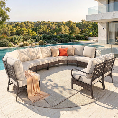 Ensemble de mobilier de patio incurvé – Canapé d'angle demi-lune en osier brun, modulable avec coussins gris