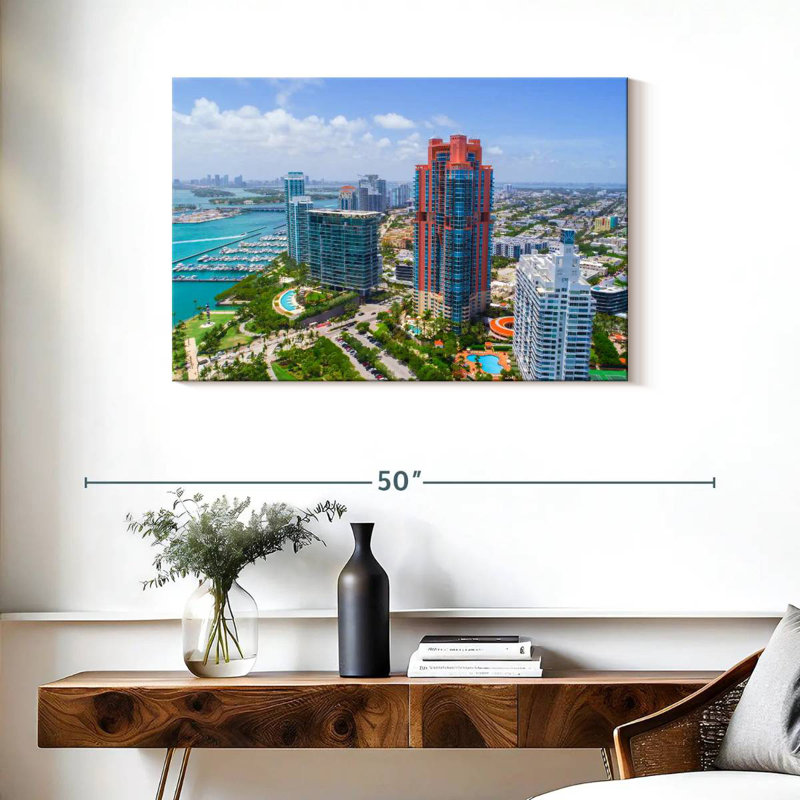 Gratte-ciel de Sirci South Beach, H 24 po x l 36 po
