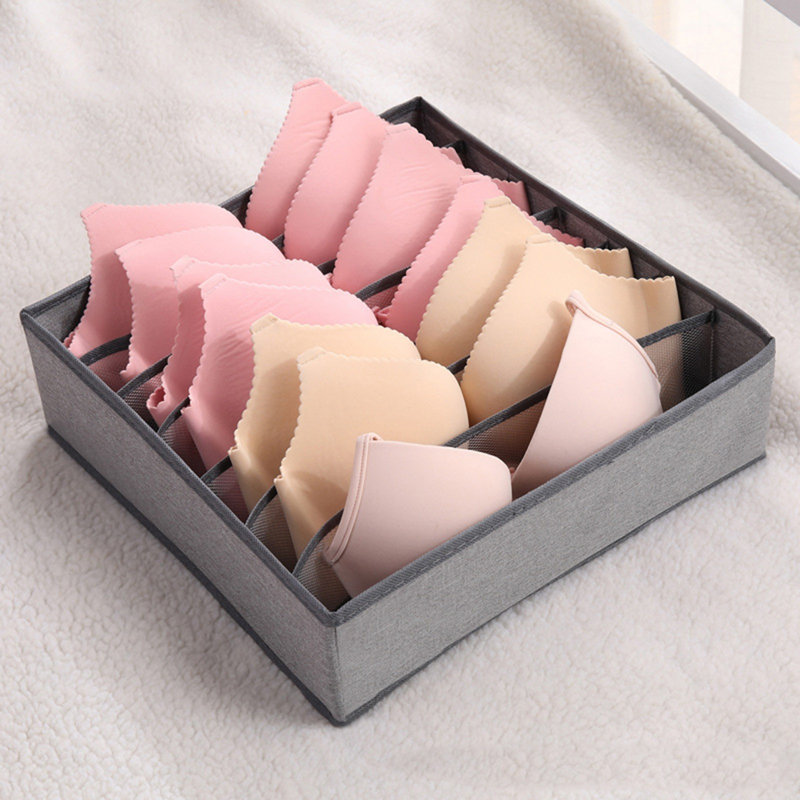 Rangement pour sous-vêtements non tissé