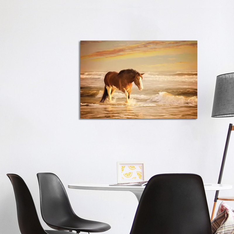 Reproduction de photo « sunembrasshorses V » par PHBurchett, Toile tendue, Pas de tapis, H 26 po x l 40 po x 1,5 po