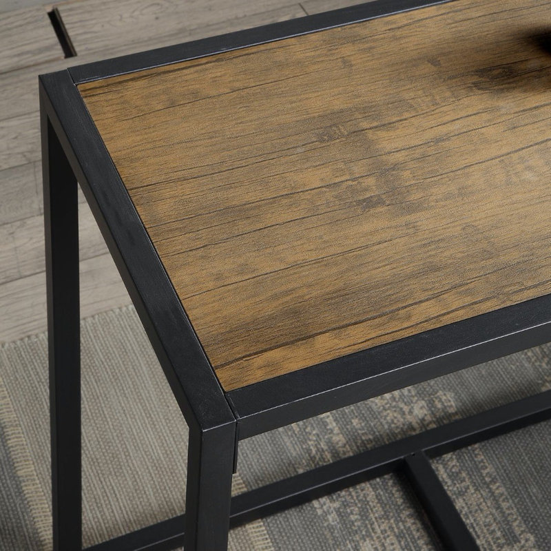 Glennville Dining Set