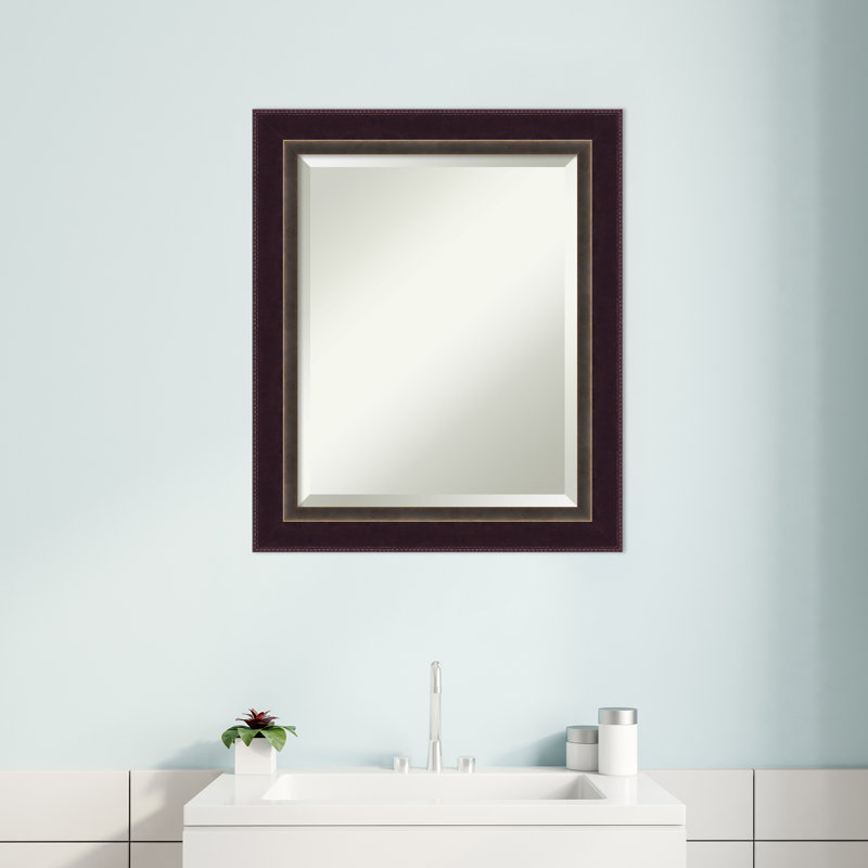 Miroir traditionnel biseauté, H 24,5 po x l 20,5 po