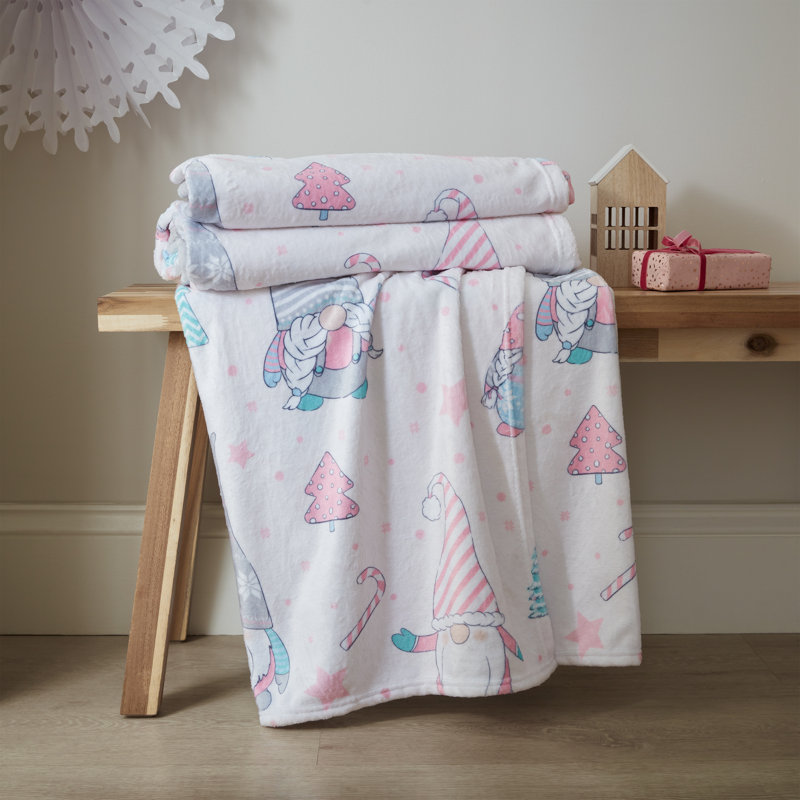 Christmas Festive Gnomes Cosy Fleece Blanket Throw