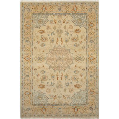 Landreneau Wool Oriental Indoor Rug