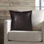 Coussin décoratif en similicuir-33349437-33349442