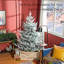 Pied de sapin de Noël artificiel-474433581