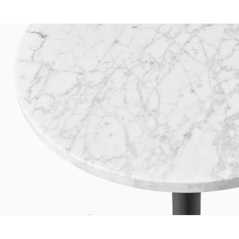 Très grande table ronde en faux marbre