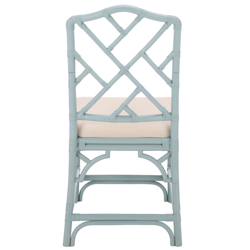 Chaise Janaye, Light Blue