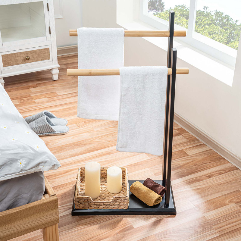 Simple Towel Rack