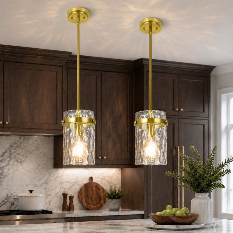 Grand luminaire suspendu pour îlot de cuisine 1 lumière avec abat-jour en verre martelé transparent Levona (ensemble de 2)
