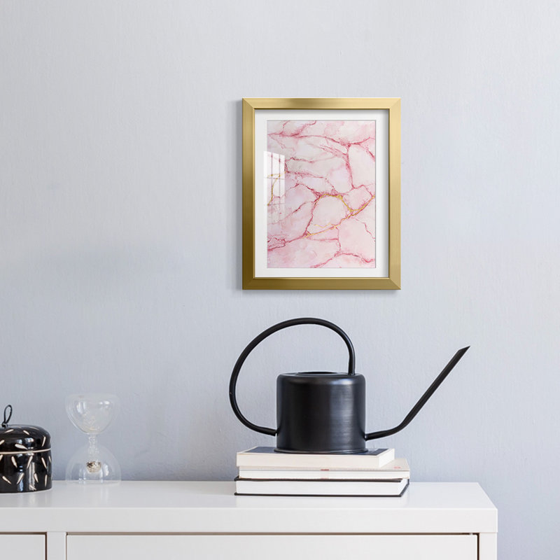 Rose Marble I - impression encadrée, H 28,5 po x l 20,5 po, Doré