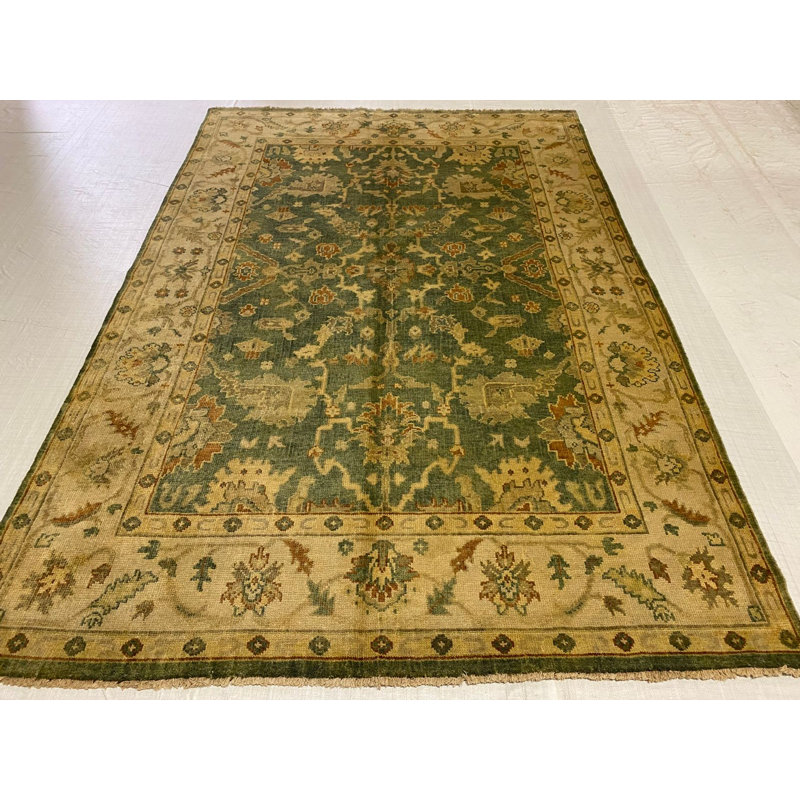 Enissa Floral Indoor Rug, Rectangle 6' x 8'9"