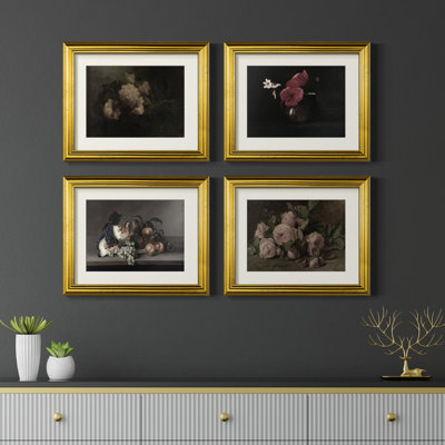 Vintage Floral IX  -4 Piece Set of Framed Prints