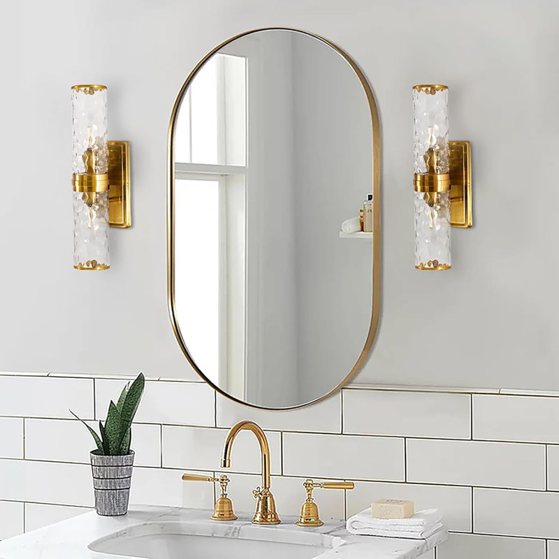 Miroir de salle de bain Kaitlee Cadre en acier inoxydable, 33 po x 20 po, Or brossé, Pilule