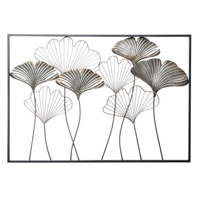 Traditional Wall Decor on Metal