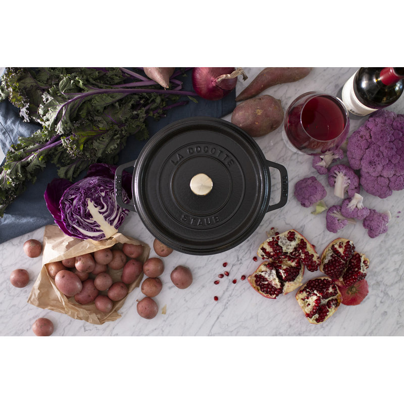 La Cocotte Cast Iron Round Cocotte, Black Matte, 13.25 quarts