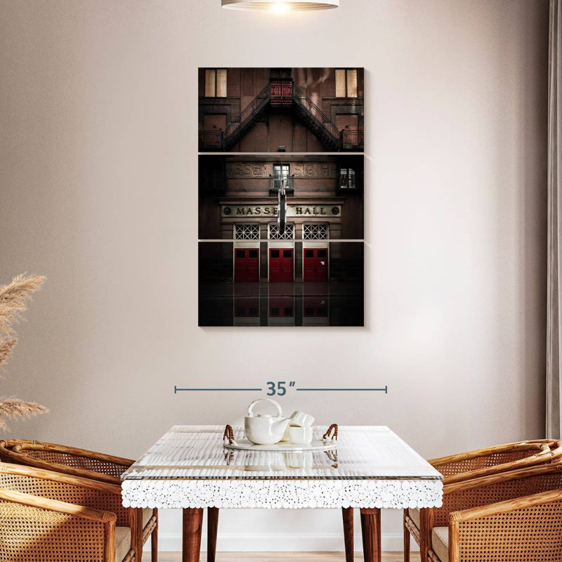 Massey Hall No.1 couleur reflet, H 45 po x l 28 po