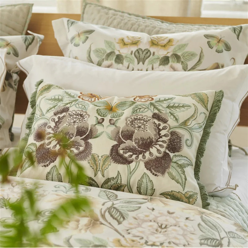 Eleonora Cameo Duvet Cover, King Duvet Cover