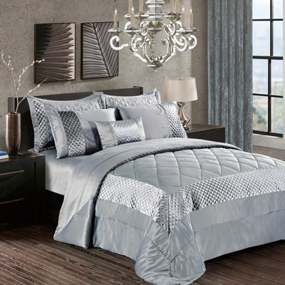Garrett Polyester Striped Bedspread with Pillowcases