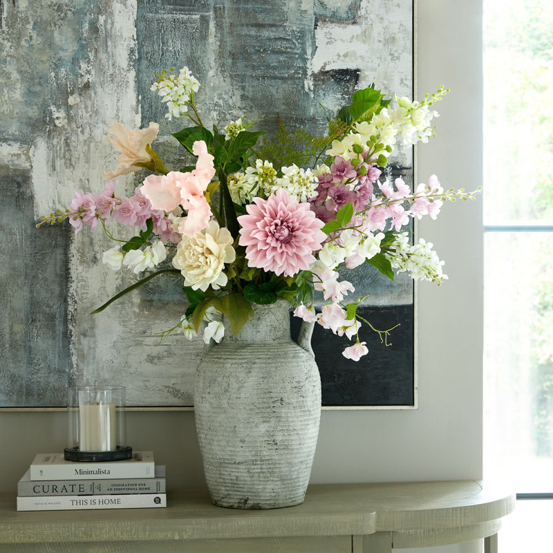 Arrangement, Pink