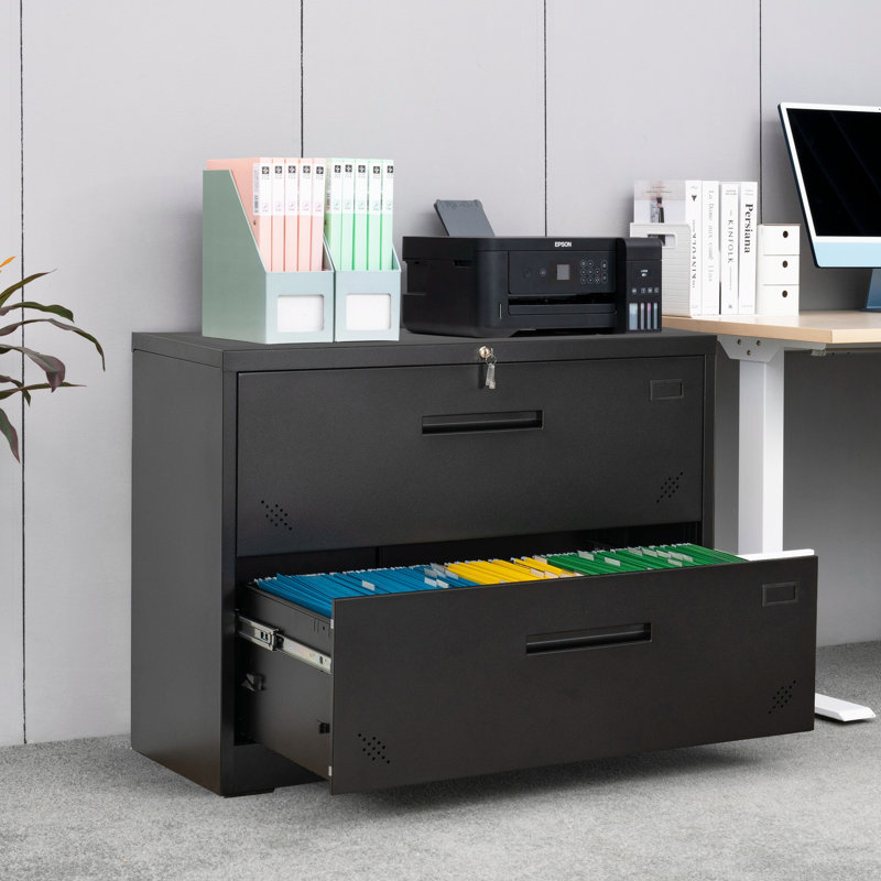 Commode d'appoint en acier Adiy