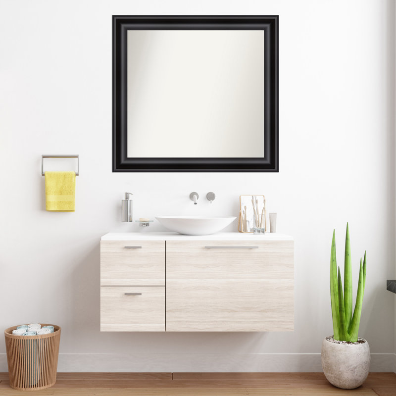 Miroir d'appoint mural en plastique Churchton, 33,75 po x 35,75 po