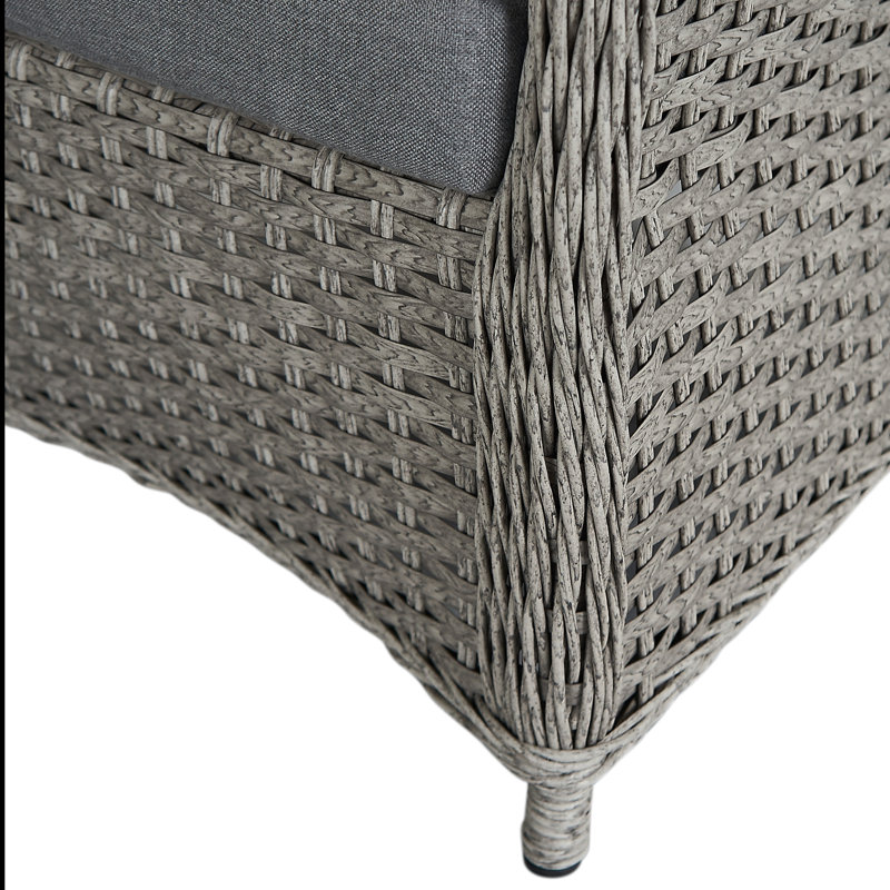 Fauteuil en polyester touffeté à large largeur 27,25 po Bella, Gris
