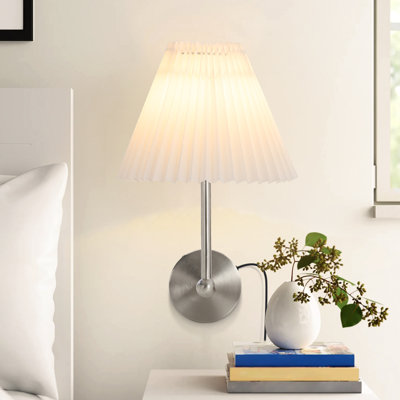 Arvyda Plug-in Swing Arm Sconce