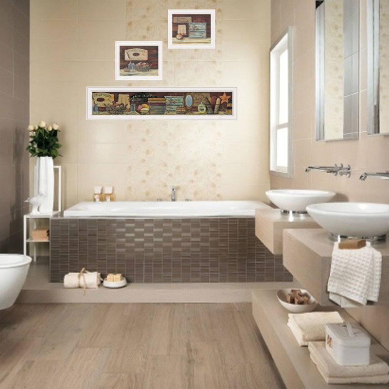 "Country Bath 1", art mural encadré 3 pièces pour salon, maison, par Pam Britton, White