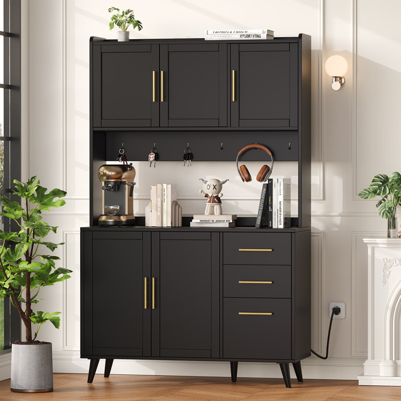 Armoire de cuisine de 70,9 po avec tablette à micro-ondes George Oliver, huche de cuisine moderne avec station de charge, grande armoire de plancher avec tiroirs et portes