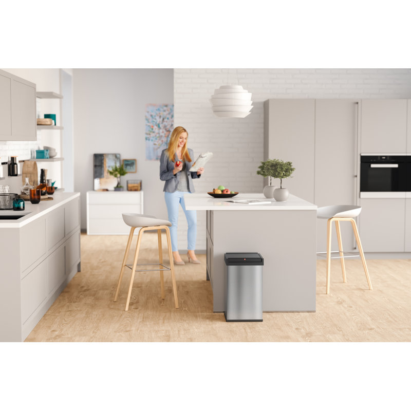 Swing Top Rubbish Bin, Black/stainless steel, 35 L.