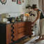 Buffet noir + brun noyer massif + bois manufacturé