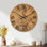 Horloge murale rétro en bois - Buste romain classique