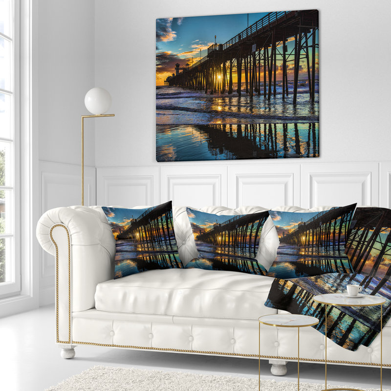 Coussin Schafer Landscape Oceanside, 18 po x 18 po, Coussin décoratif