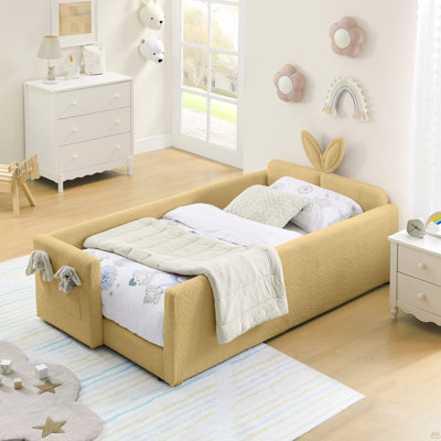 Lit plateforme tapissier simple avec tête de lit mignonne en forme d'oreille de lapin, avec barrière de sécurité et poche, tissu bouclé