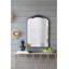 Miroir de conception classique avec cadre d'inspiration baroque pour salle de bain-578476585-578476586