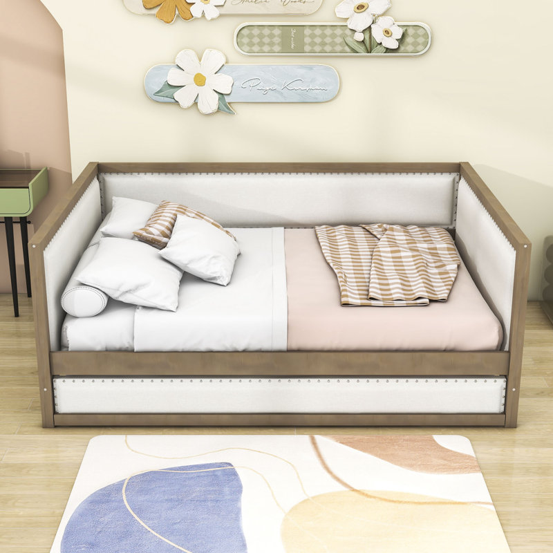 Delka Full Size Upholstered Daybed with Twin Trundle