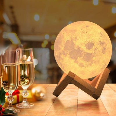 Canonero 3D Mond mit elegantem Holzständer Nachtlicht