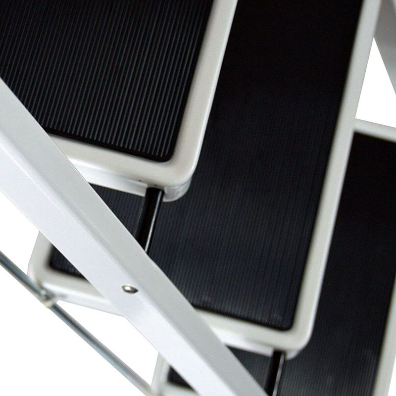 4 - Step Steel Folding Step Ladder