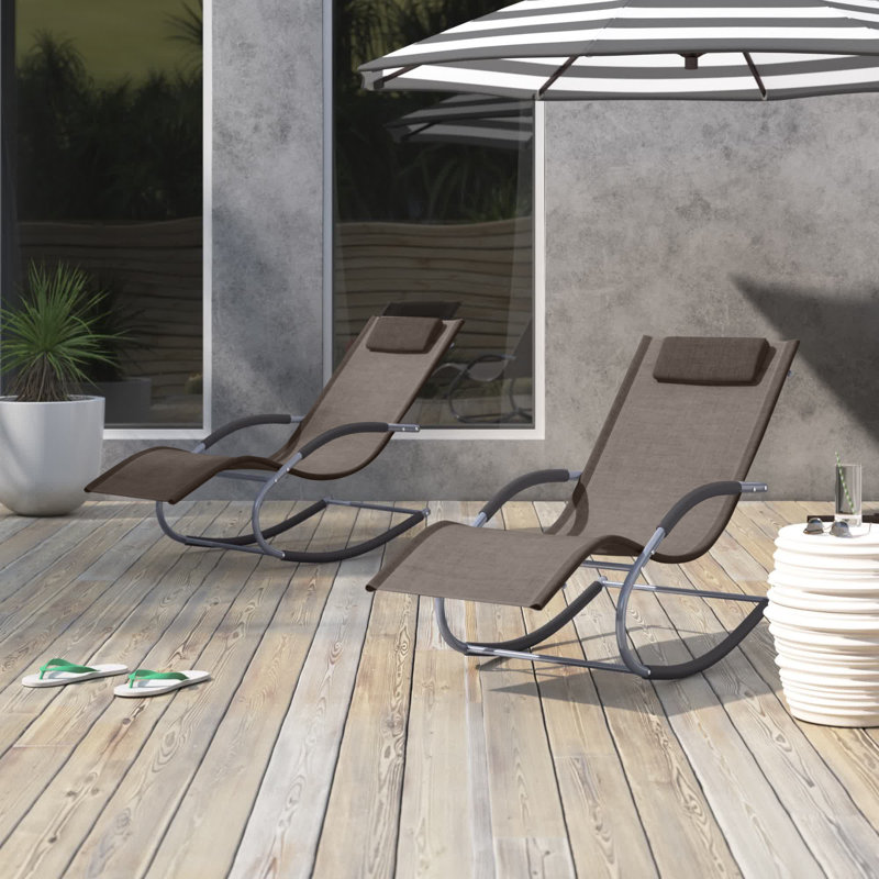 Chaise longue d'extérieur en métal Tyshika, Brun