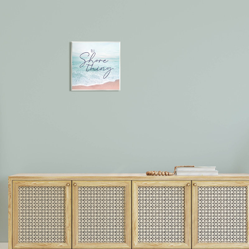 «It's A Shore Thing Summer Beach» par Natalie Carpentieri, L 12 po x H 12 po, Unframed
